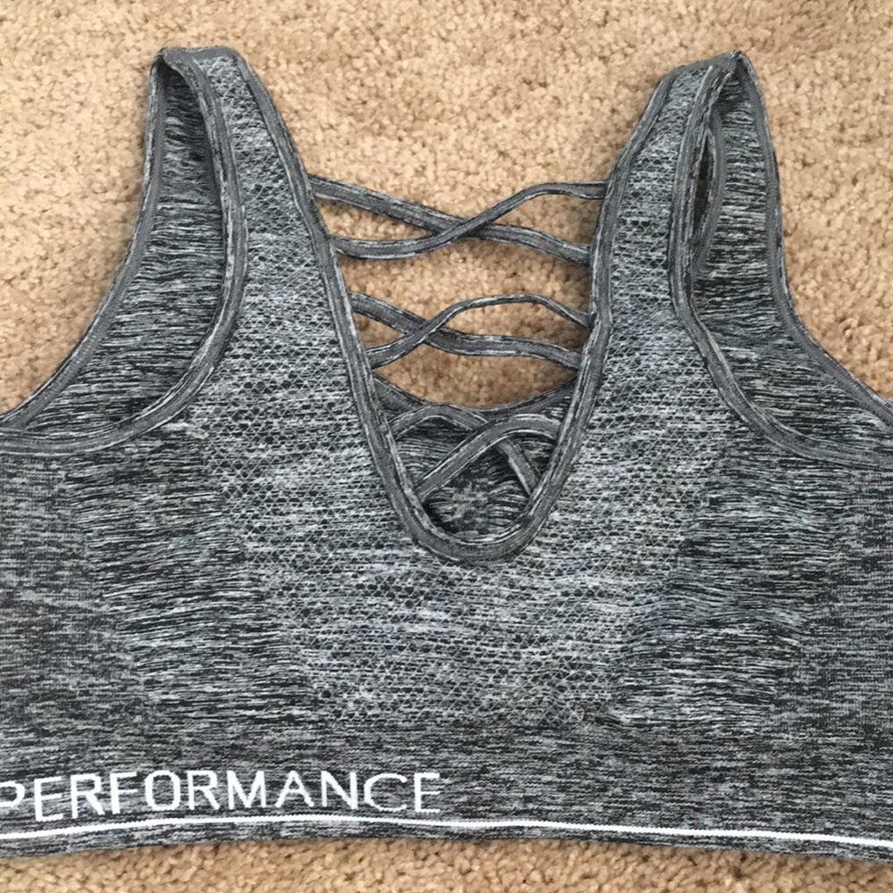 “Calvin Klein” sport bra, brand new with tags, M - Picture 4 of 4